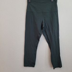 Lululemon Women's Align Crop High Rise Leggings Size 8 Green